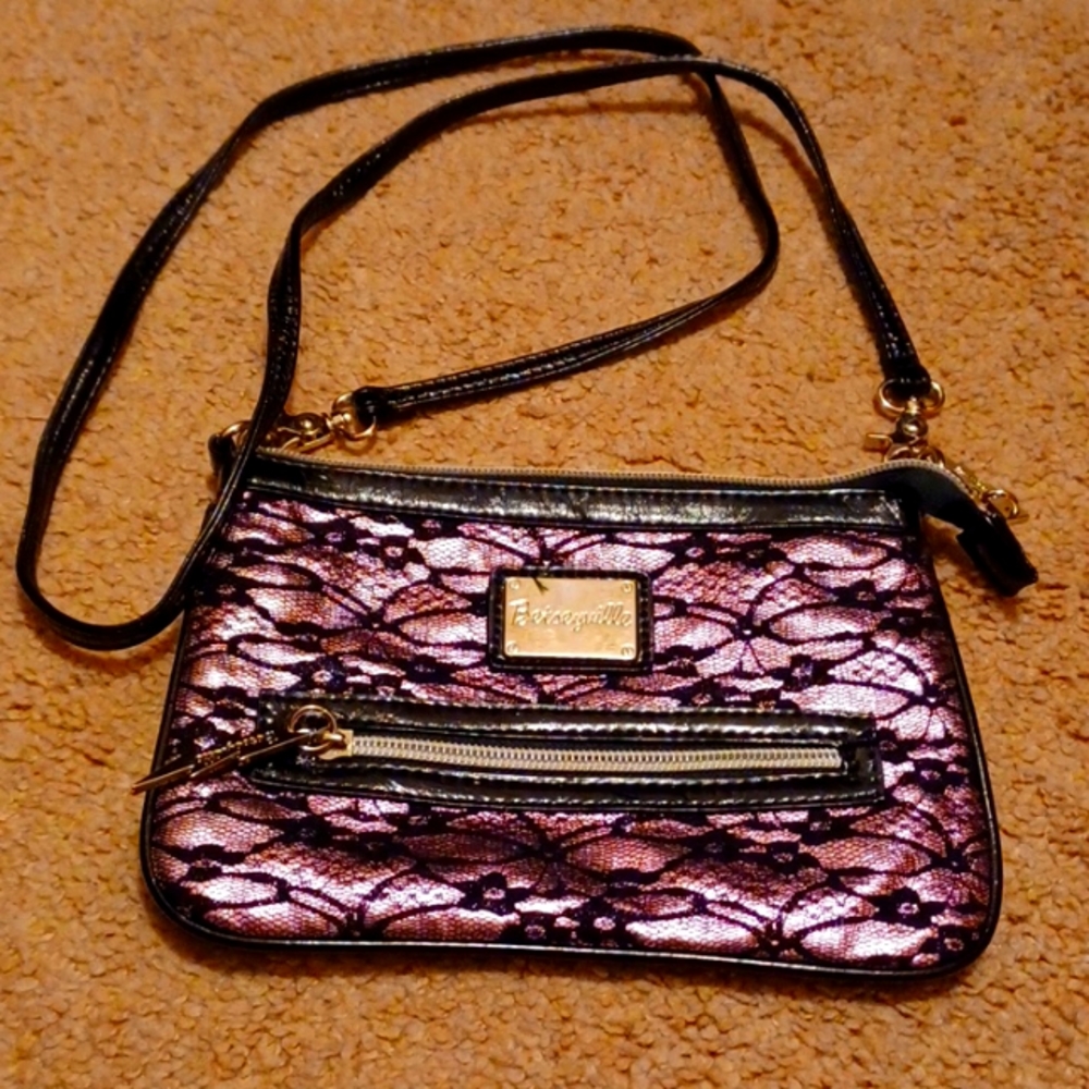 Betsey Johnson Betseyville clutch